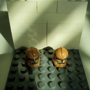 Pack Of 2 LEGO Star Wars Geonosis Troopers Helmets